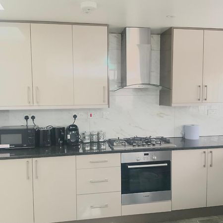 The London En-Suite Ilford Ngoại thất bức ảnh