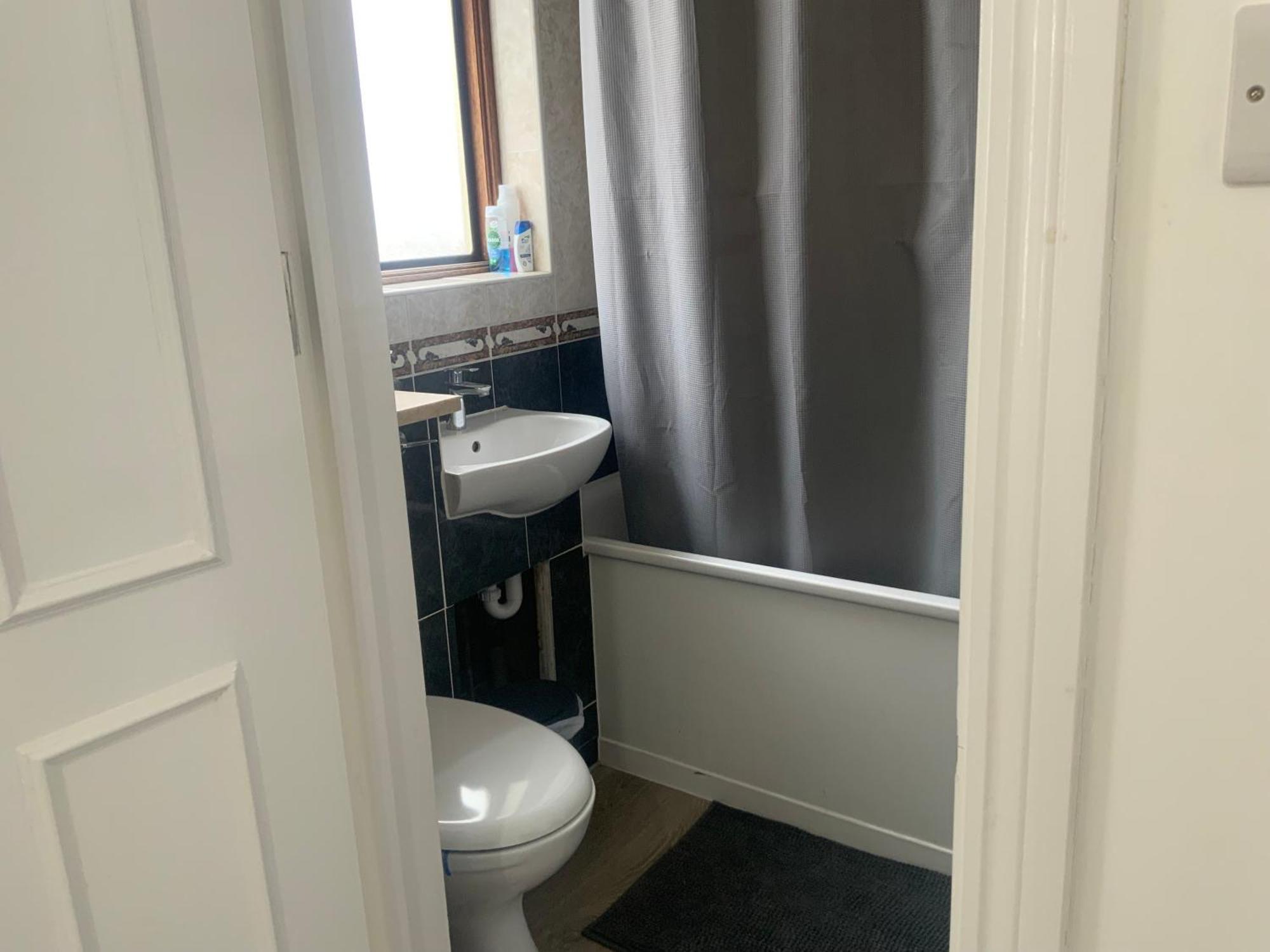 The London En-Suite Ilford Ngoại thất bức ảnh