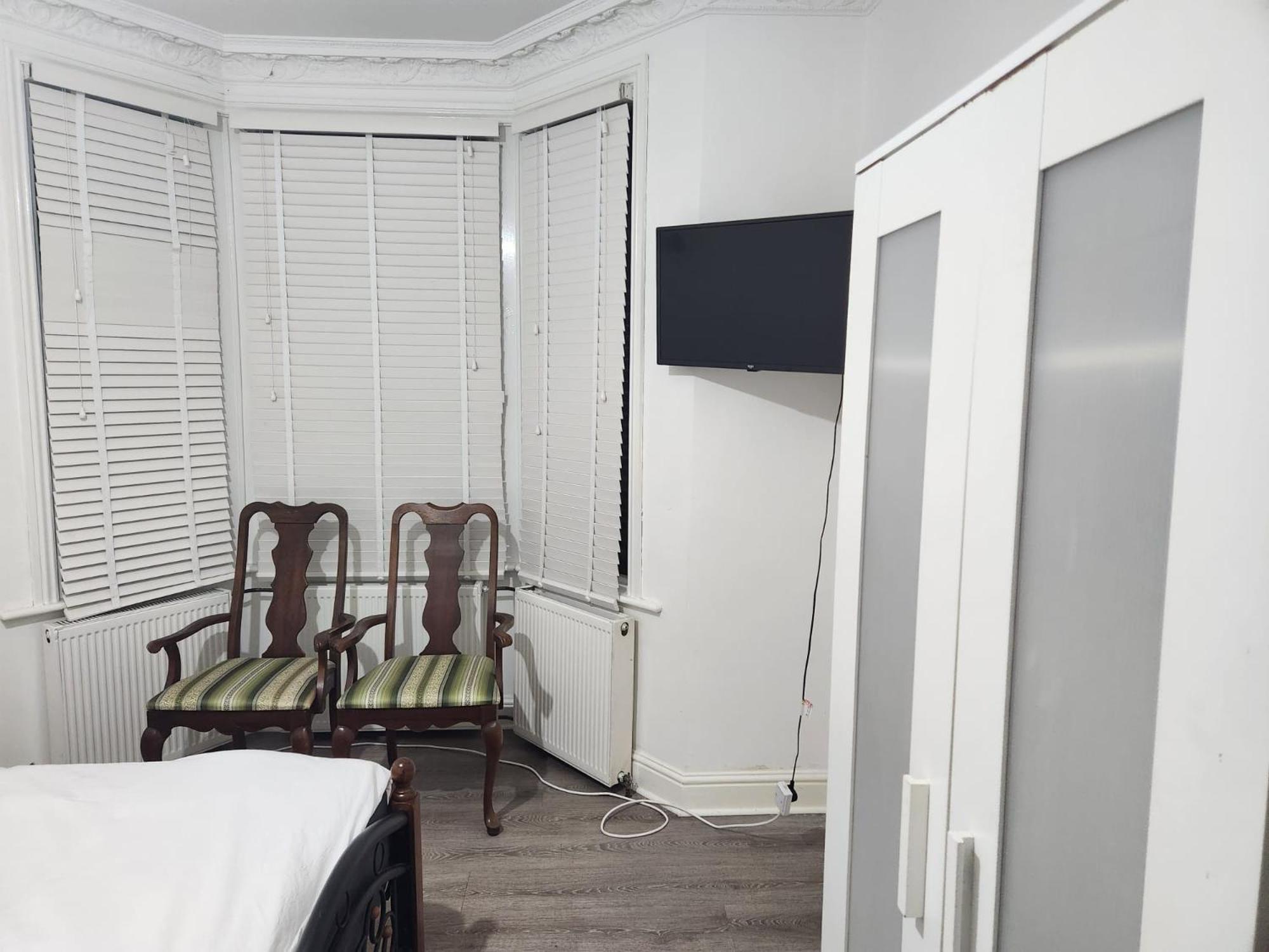 The London En-Suite Ilford Ngoại thất bức ảnh