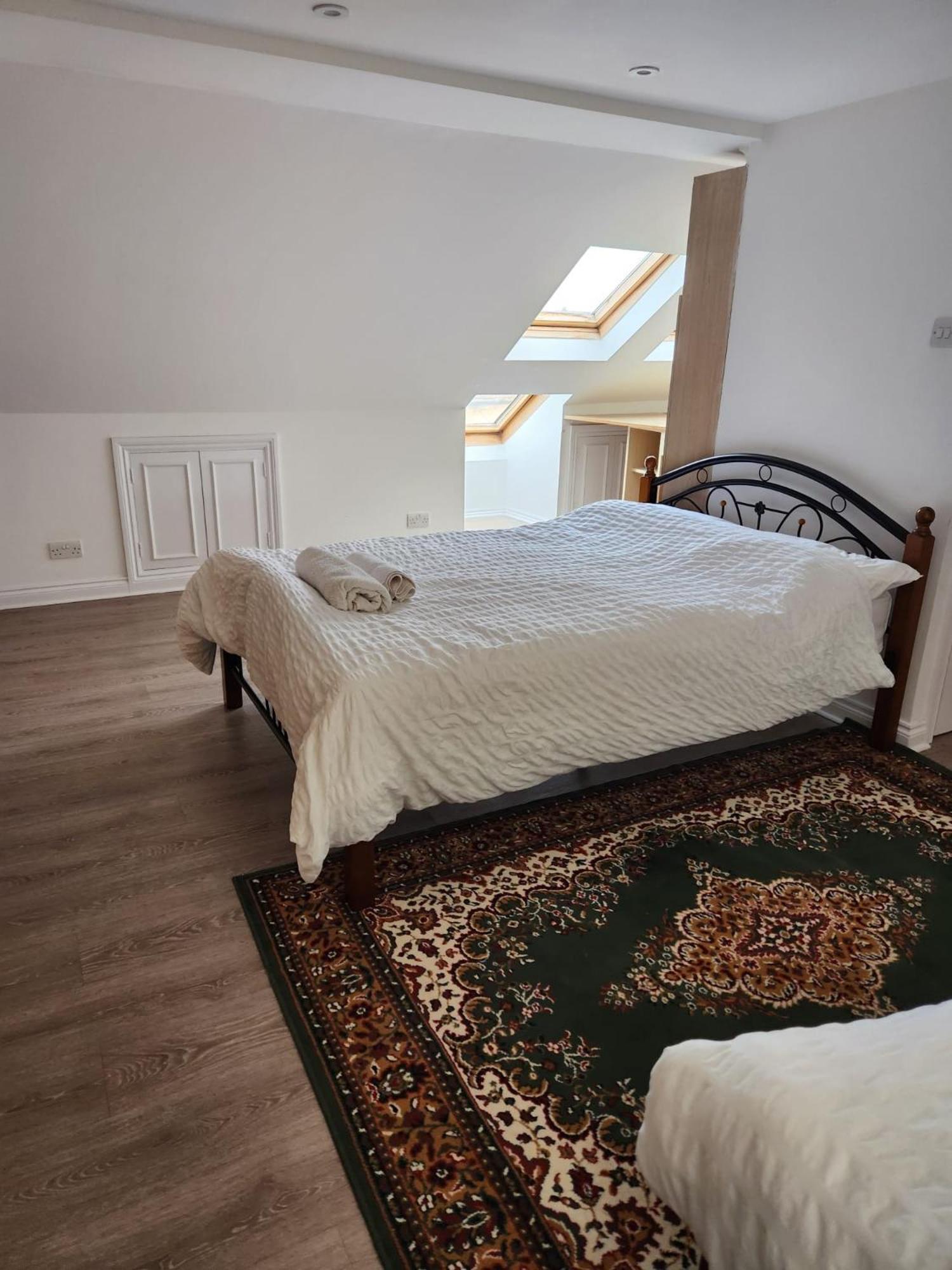 The London En-Suite Ilford Ngoại thất bức ảnh