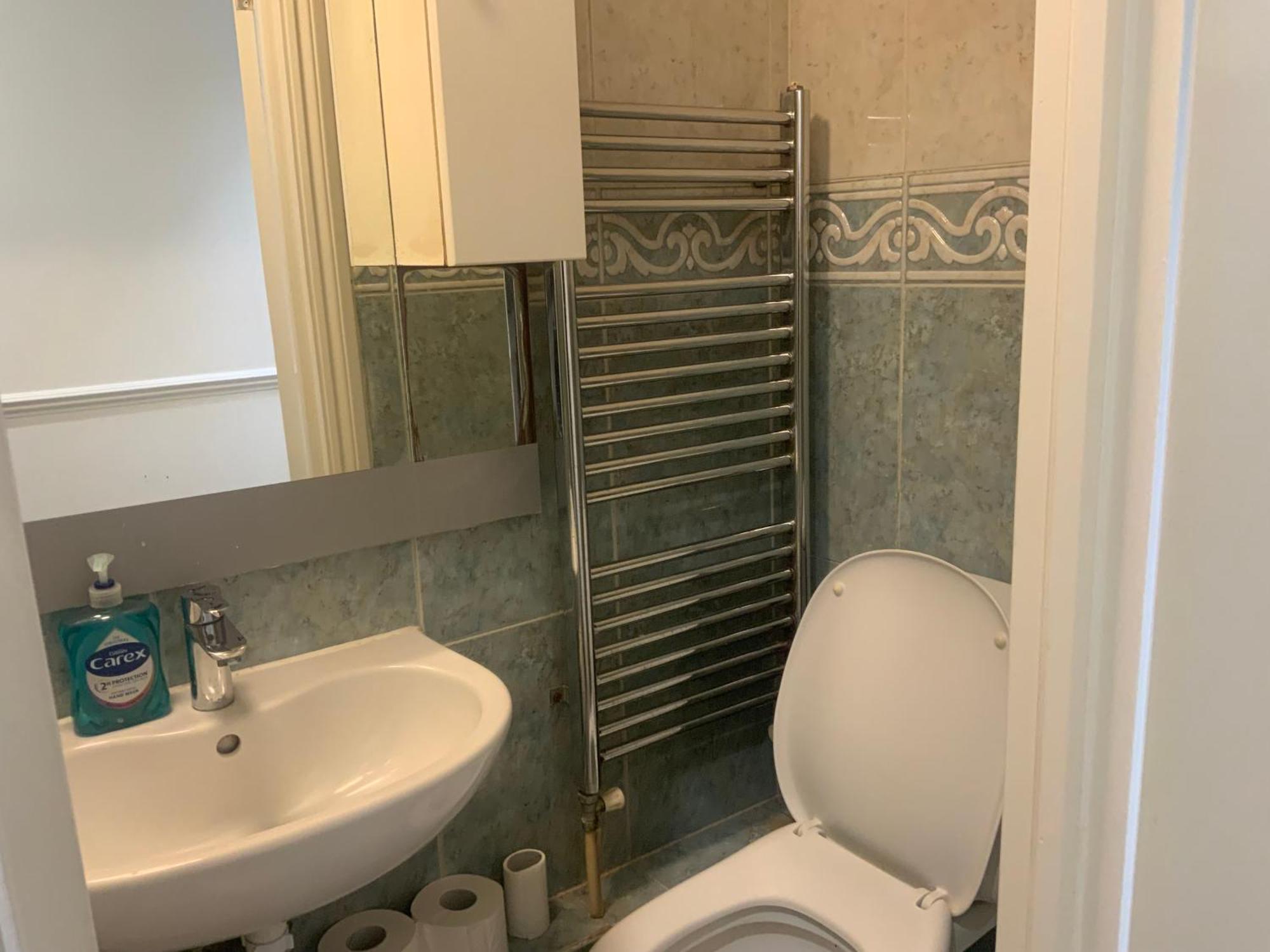 The London En-Suite Ilford Ngoại thất bức ảnh